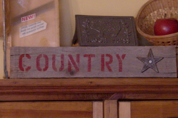 "Country" in Red on Weathered Wood with Metal Star - 11416